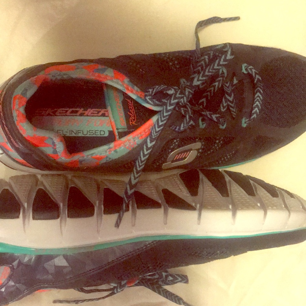 Skecher Shoes size 11